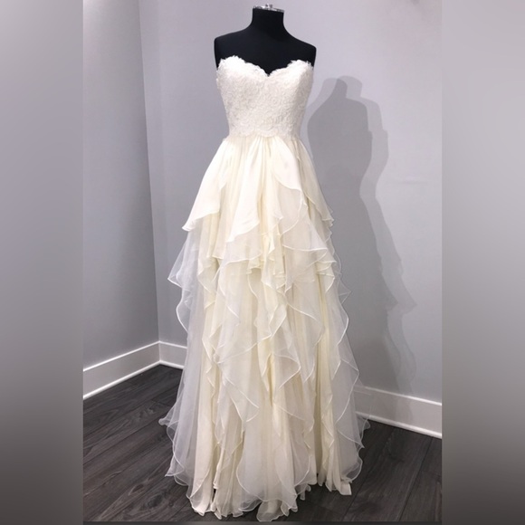 Hayley Paige Occasions Dresses & Skirts - Hayley Paige KIRA Couture Wedding  Gown size 10